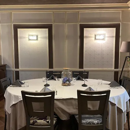 Logis Hotel&restaurant - Du Prieuré * Saint-Quirin