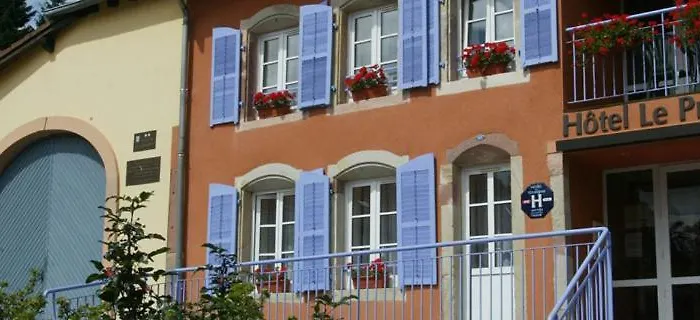 Logis & Restaurant - Du Prieure *