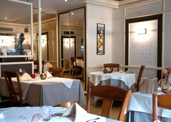 Logis & Restaurant - Du Prieure