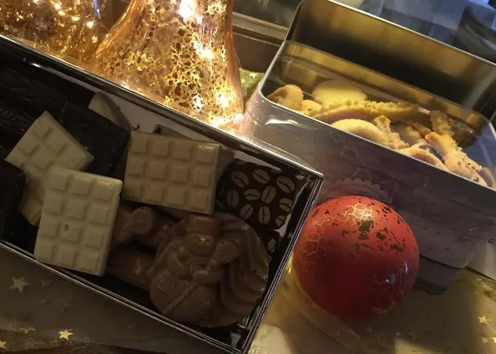 Logis & Restaurant - Du Prieure *