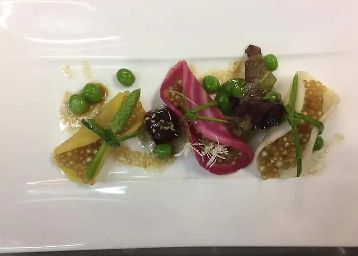 Hotel Logis & Restaurant - Du Prieure Saint-Quirin